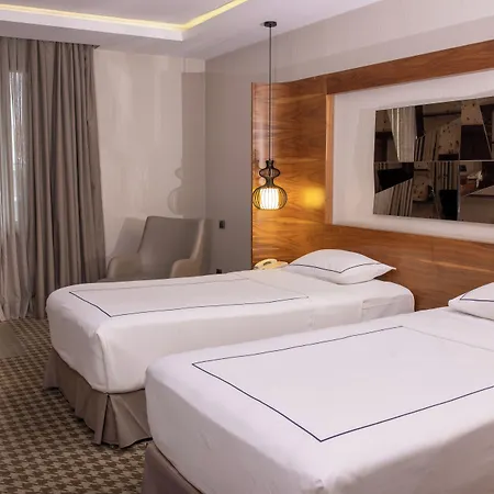 Anemon Kent Hotell 4*