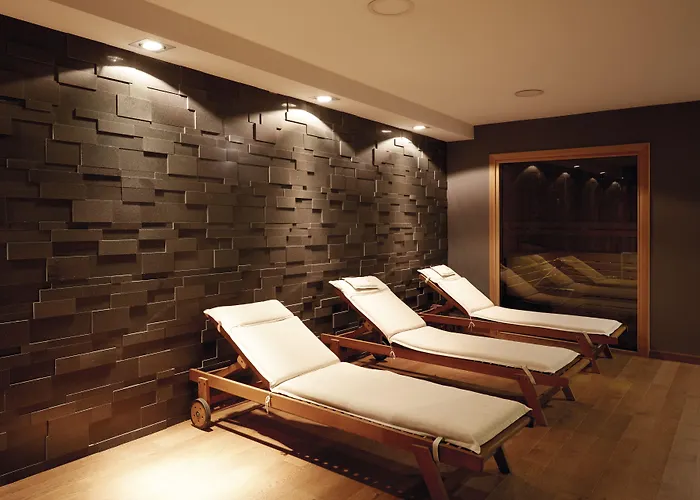 فندق Anemon Kent 4*