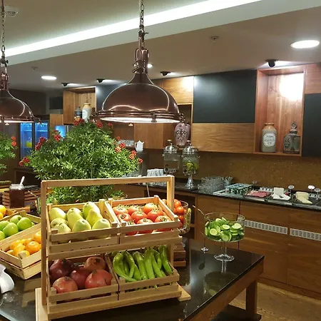 Hotel Anemon Kent 4*