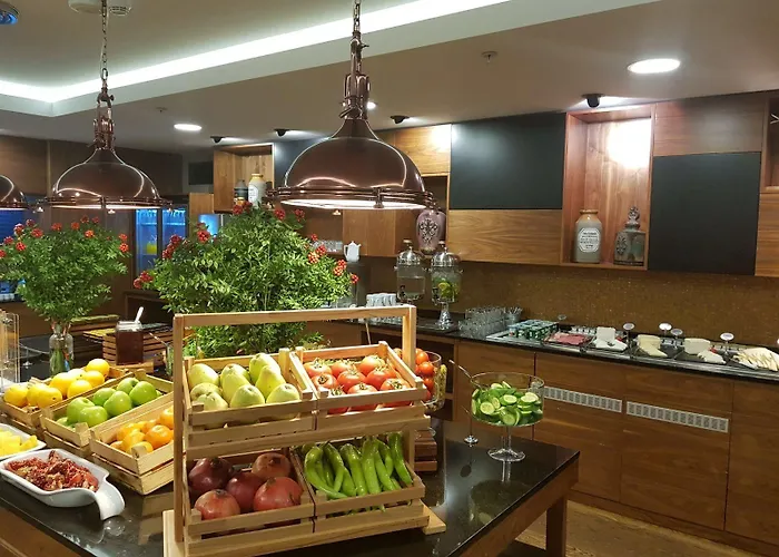 Hotel Anemon Kent 4*