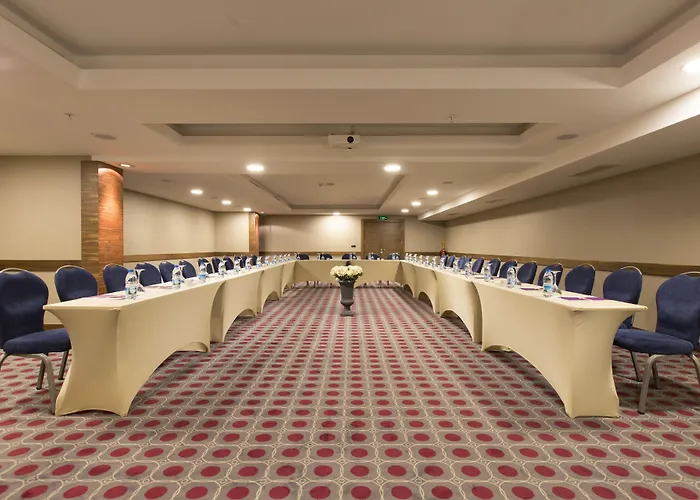 Hotel Anemon Kent 4*